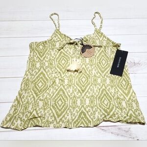 Bila77 The Vose Top in Cactus Green Size XS - New With Tags